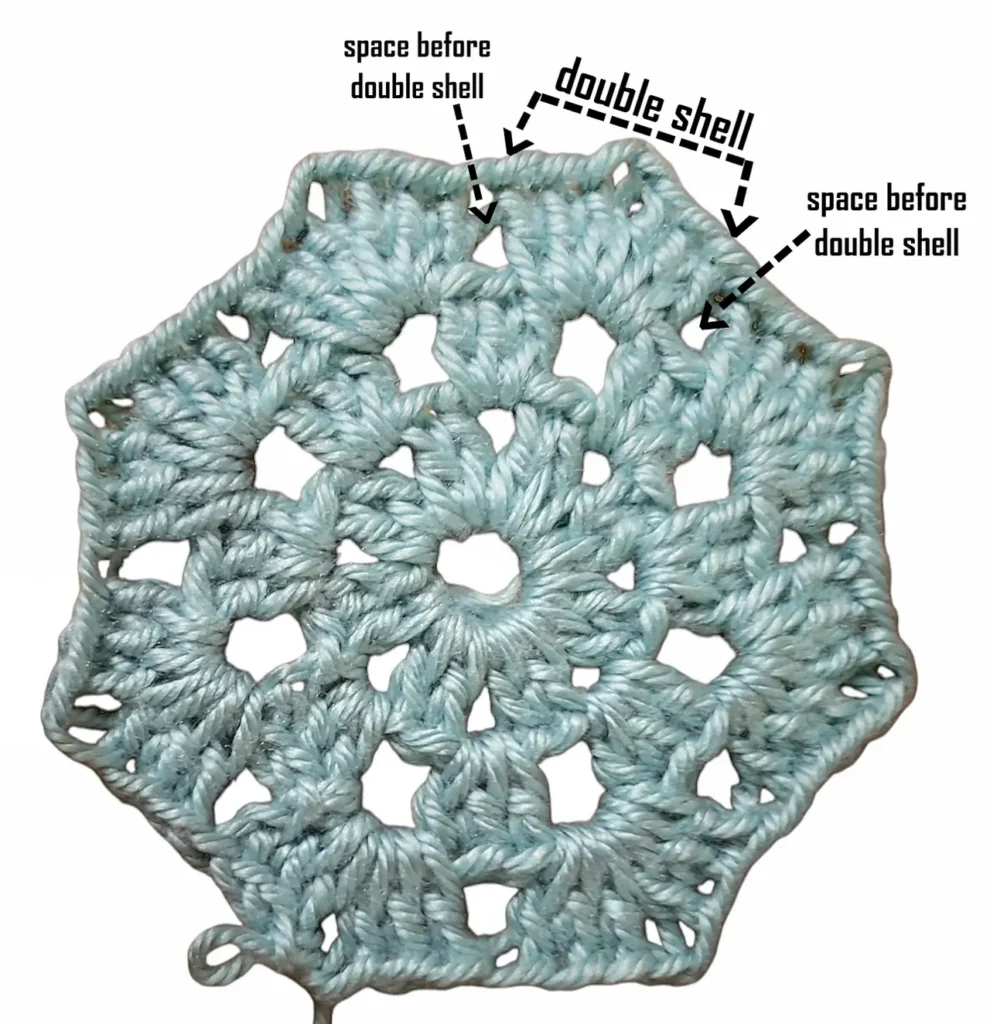 A sample of the crochet Granny Beret showing you how to end each round.